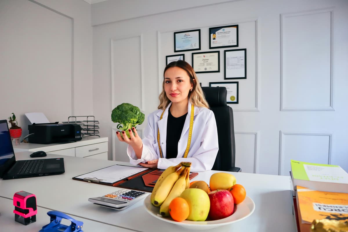 Healthy meal planning and nutrition consultation for workplace wellness